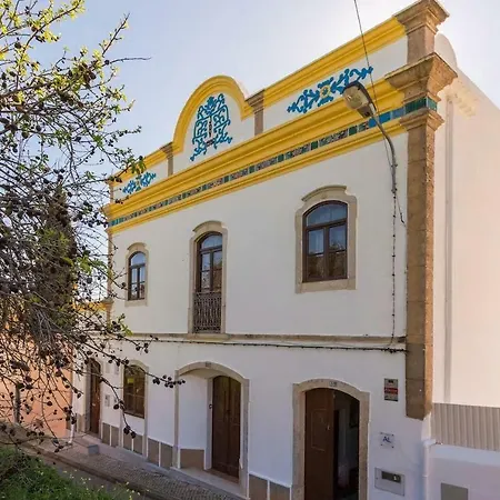 Solar Da Rosa & Solar Da Tirosa Villa